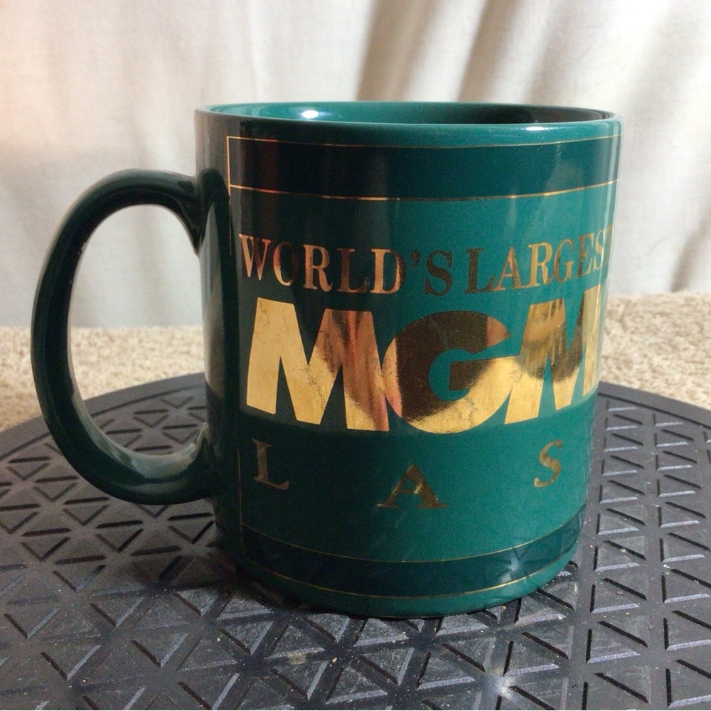 MGM GRAND Green/Gold Las Vegas Ceramic Coffee/Tea Mug pre-owned